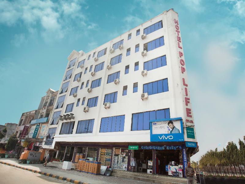 Oyo 343 Pop Life Hotel Kohalpur Ngoại thất bức ảnh