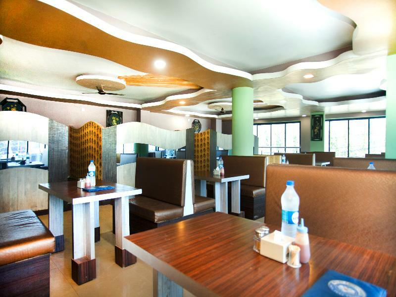Oyo 343 Pop Life Hotel Kohalpur Ngoại thất bức ảnh