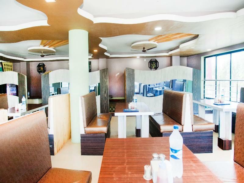 Oyo 343 Pop Life Hotel Kohalpur Ngoại thất bức ảnh
