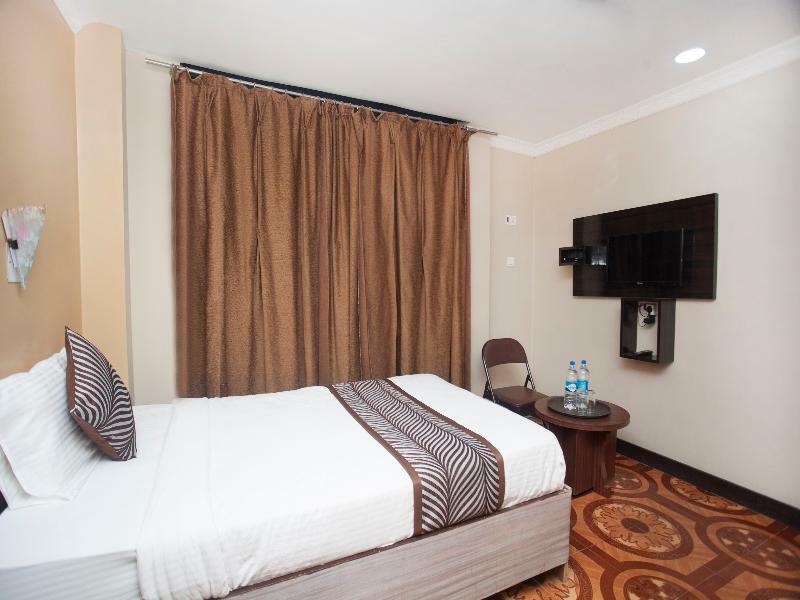 Oyo 343 Pop Life Hotel Kohalpur Ngoại thất bức ảnh